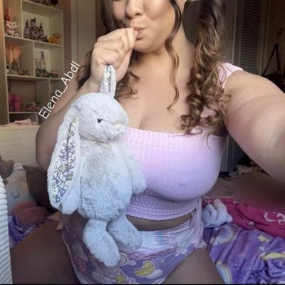 ElenaAbdl's profile picture