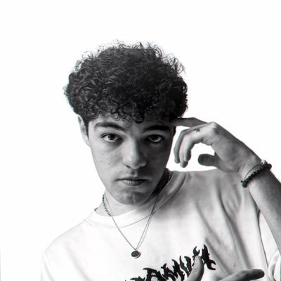 raphyxz's profile picture