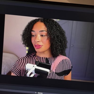 whitney's profile picture