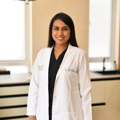 Dr. Praneeta • Dermatologist's profile picture