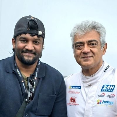 Dinesh's profile picture