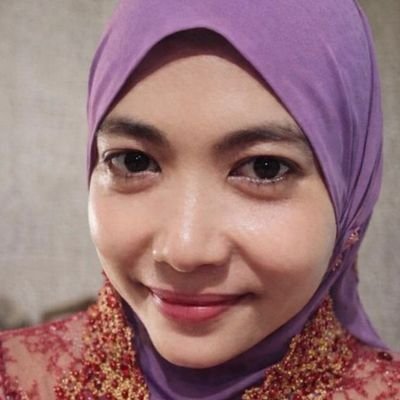 Mama__Azzahra's profile picture