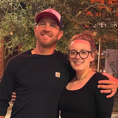SummrWrites's profile picture