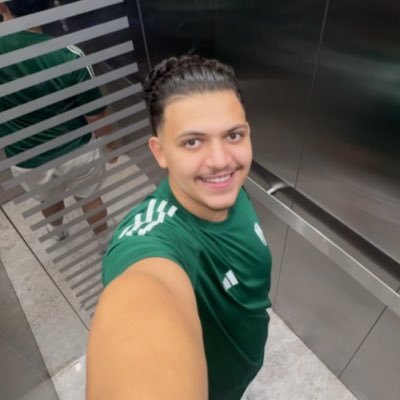 deraraleessa's profile picture