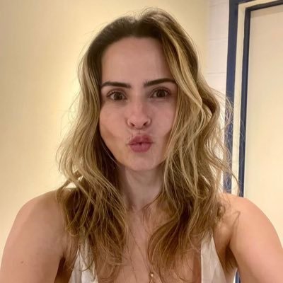 ra renault's profile picture