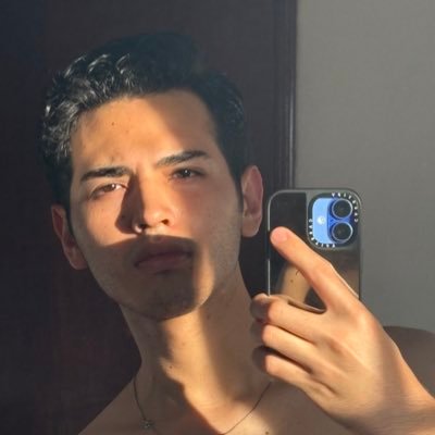Mikefeet8's profile picture
