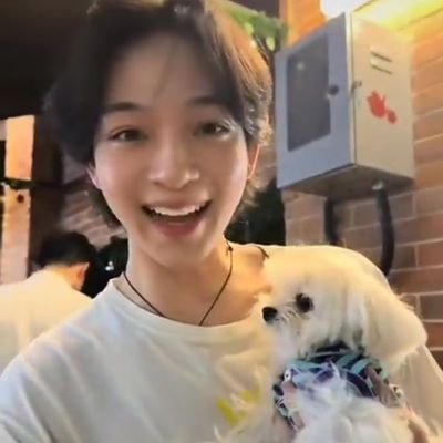 🎮🐻•チャダ-• ft.🇹🇭 in วีเอนแอน 2027's profile picture