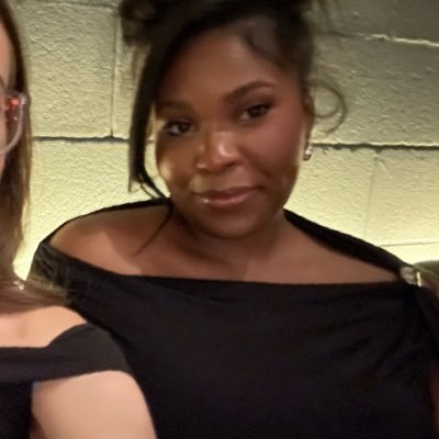 female unc's profile picture
