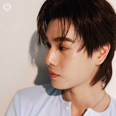laliphat1's profile picture