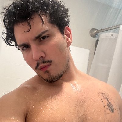 DannyTuro01's profile picture