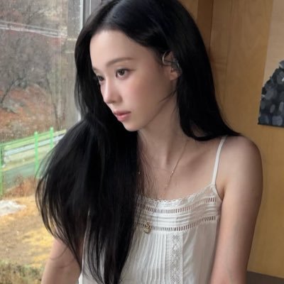 lizz's profile picture