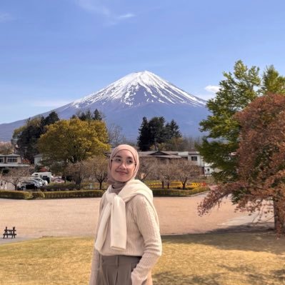 Ellya's profile picture