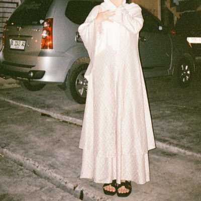 .˚ ᡣ𐭩 marwa 𐙚˙⋆'s profile picture