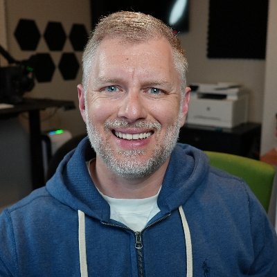 LinuxBTW's profile picture