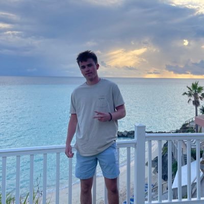 TheInternMason's profile picture