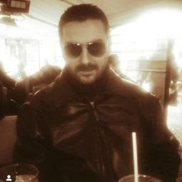 KlaiMan_Poutsarley_official 😎😎😎😎😎 ! ! ! Μaik's profile picture