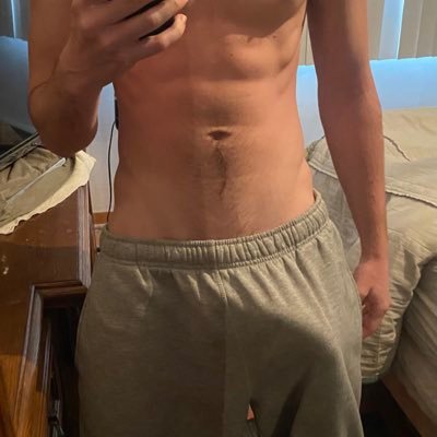 HungMasterNico's profile picture