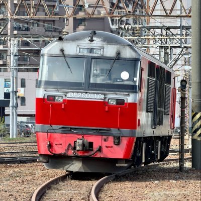 Df200Eh800's profile picture