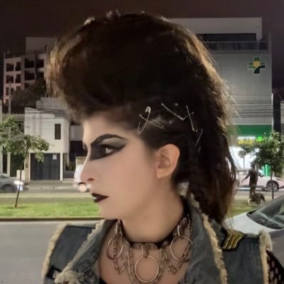 🖤🦇ℜ𝔞𝔳𝔢𝔫 𝔇𝔞𝔯𝔨𝔫𝔢𝔰𝔰🦇🖤's profile picture