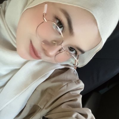 𝒓𝒂𝒖𝒅𝒉𝒂𝒉 ✿'s profile picture