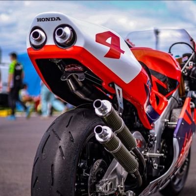 Motorcycles2T's profile picture