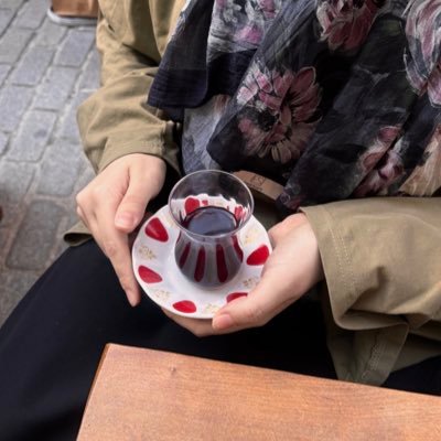 meryem's profile picture