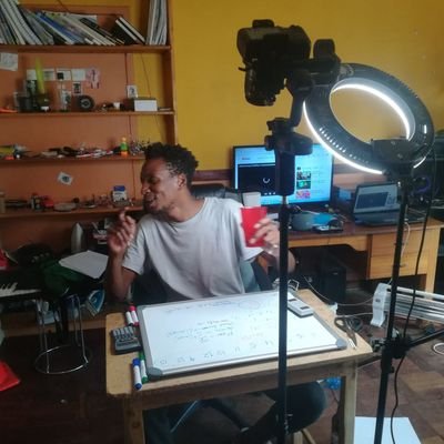 Mr_Maimane_'s profile picture