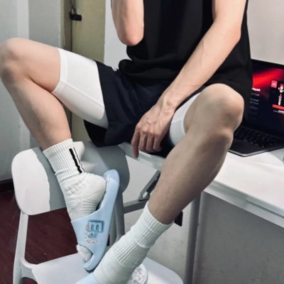 iloveh31's profile picture