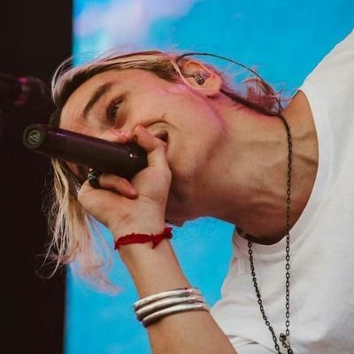 Sari ★'s profile picture