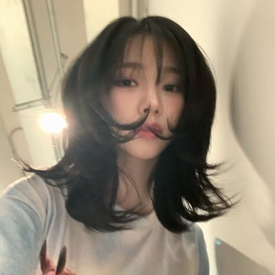 decem's profile picture