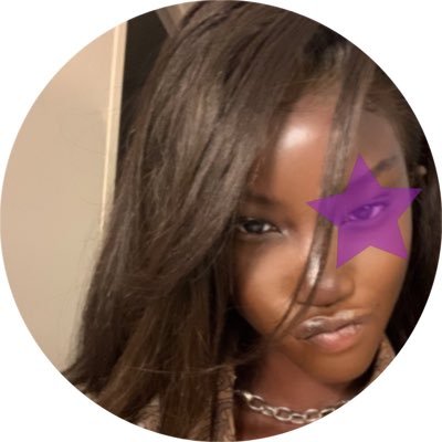 Rue⭐️💜's profile picture