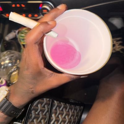 RICH MANIAK's profile picture