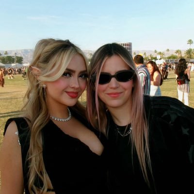 Lex 🍓🐥's profile picture