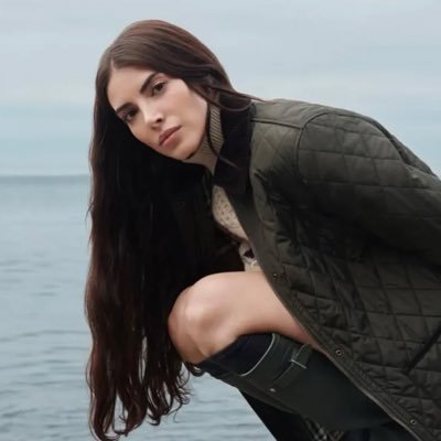 Angie's profile picture