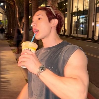 andra's profile picture