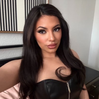 ☆ Mae ☆'s profile picture