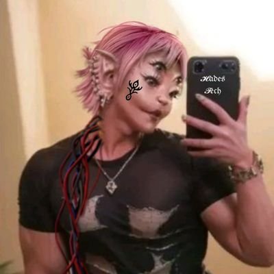 debochebbb's profile picture