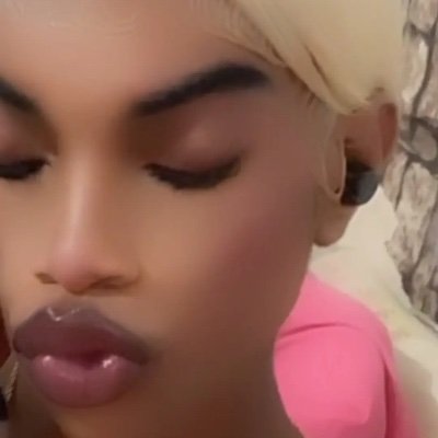 KyrieDabrat's profile picture