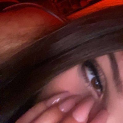 her's profile picture