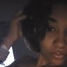 T 💕's profile picture