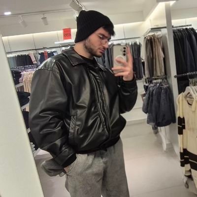 younesemr's profile picture