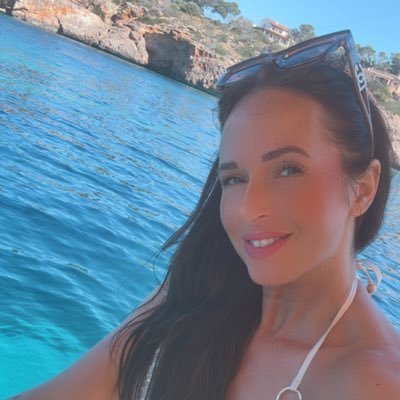 ⚜️Fetischkrähe⚜️the goddess of honesty's profile picture