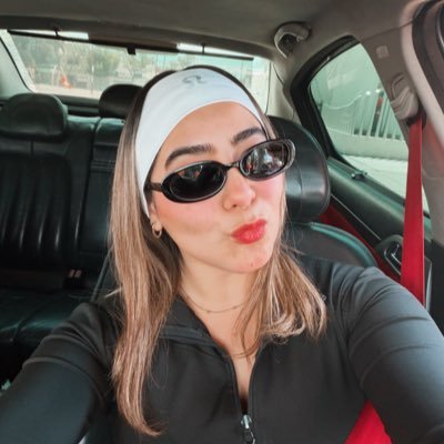 𝐀𝐥𝐞 𝐌𝐚𝐧𝐣𝐚𝐫𝐫𝐞𝐳 ★'s profile picture