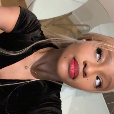 ada0obi's profile picture
