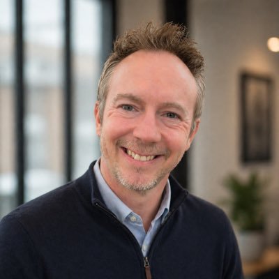LeeEnglestone's profile picture