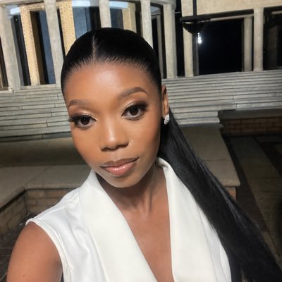 ZeeRight's profile picture