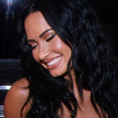 sere🦋🌙's profile picture