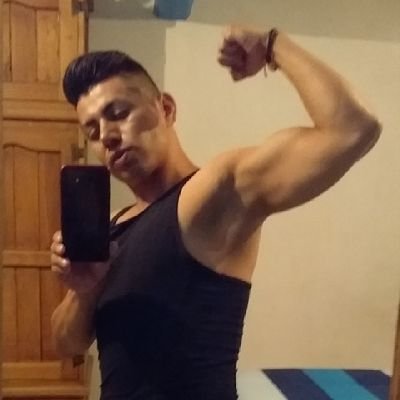 IramHerrera0323's profile picture