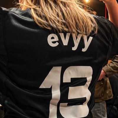 evakachu's profile picture