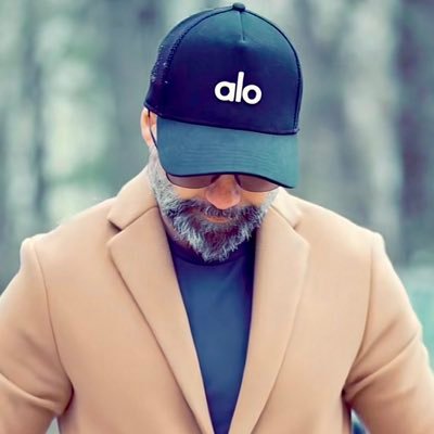يُـوسـف's profile picture